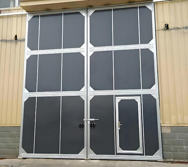 西固工业厂房门