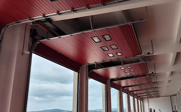 西固工业翻板门