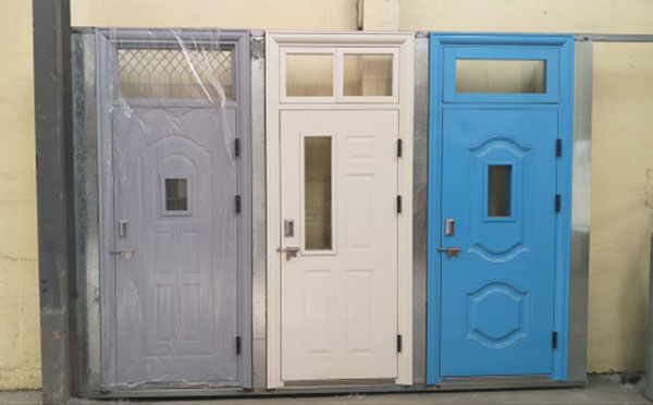 西固学校教室门