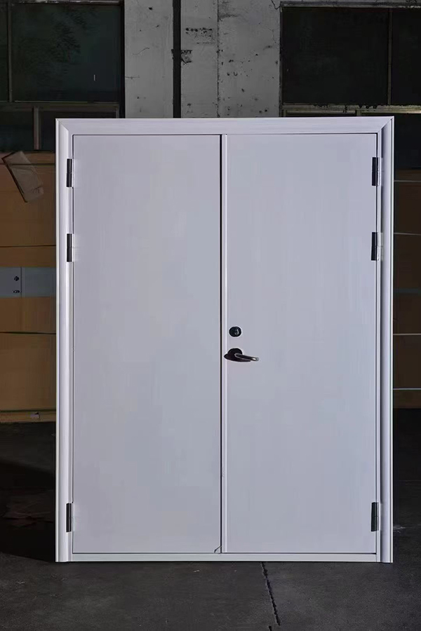 酒店项目完成公共区域西固防火门布设